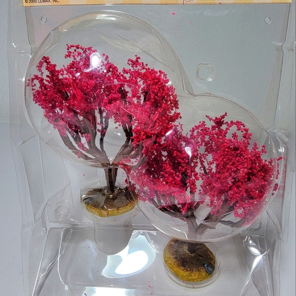 New Retired 2000 LEMAX Autumn Oak, Small Trees - Picture 4 of 7